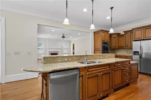 3880 Stratford Walk Circle NE, Atlanta, GA 30342 - Photo 17