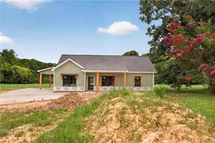 81 Wieuca Way, Cedartown, GA 30125 - Photo 1