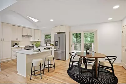 110 Bonnie Lane NE, Sandy Springs, GA 30328 - Photo 15