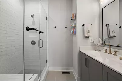144 Chestnut Circle, Atlanta, GA 30342 - Photo 23