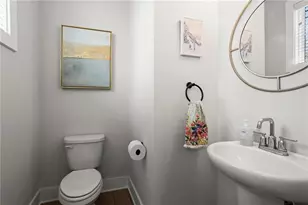 144 Chestnut Cir, Atlanta, GA 30342 - Photo 7