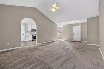 1672 Walters Park Ct, Loganville, GA 30052 - Photo 7
