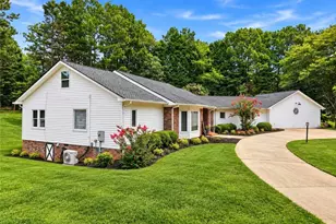 5235 Lanton Cir, Gainesville, GA 30504 - Photo 7