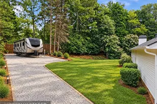 5235 Lanton Cir, Gainesville, GA 30504 - Photo 13