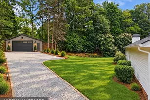 5235 Lanton Cir, Gainesville, GA 30504 - Photo 11