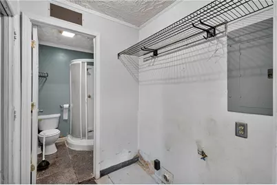 2321 Pine Circle Drive, Gainesville, GA 30504 - Photo 13