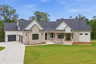 39 Sweet Rose Ct, Newnan, GA 30265 - Photo 1