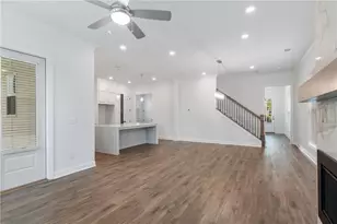 676 Smt Hl Wy, Cumming, GA 30040 - Photo 3