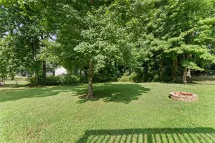 1738 Lanier Springs Dr, Gainesville, GA 30504 - Photo 33