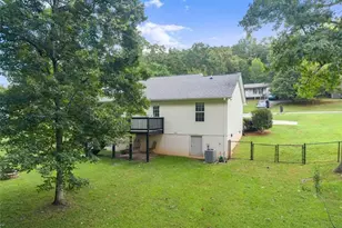 1738 Lanier Springs Dr, Gainesville, GA 30504 - Photo 39