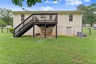 1738 Lanier Springs Dr, Gainesville, GA 30504 - Photo 37