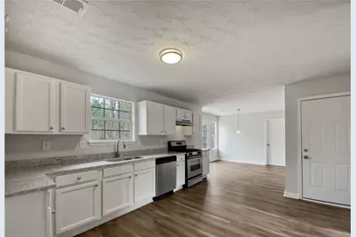 140 Barrington Parkway, Stockbridge, GA 30281 - Photo 7