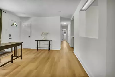 2461 Bouldercliff Way SE, Atlanta, GA 30316 - Photo 9