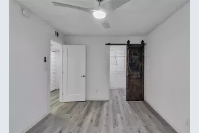 5641 Kingsport Drive #8, Atlanta, GA 30342 - Photo 17