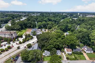2727 Humphries St, East Point, GA 30344 - Photo 29
