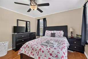 2727 Humphries St, East Point, GA 30344 - Photo 17
