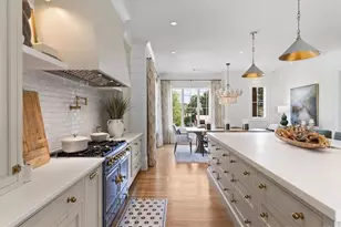 205 Thomas Cir, Roswell, GA 30075 - Photo 23