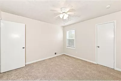 949 Falconcrest Drive, Lawrenceville, GA 30043 - Photo 15