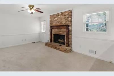 765 Swamp Creek Drive, Jonesboro, GA 30238 - Photo 15