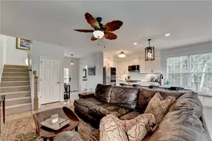 6980 Diana Cir, Gainesville, GA 30506 - Photo 9
