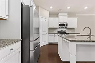 1326 Lanier Vista Dr, Buford, GA 30518 - Photo 9