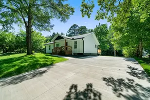 6 W Point Dr SE, Lindale, GA 30147 - Photo 3