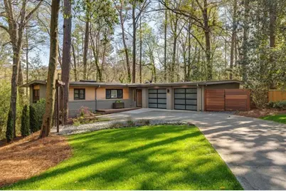 1921 Walthall Drive NW, Atlanta, GA 30318 - Photo 3