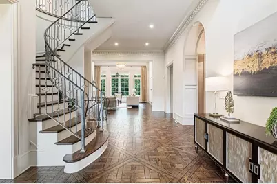 3225 W Paces Park Court NW, Atlanta, GA 30327 - Photo 17