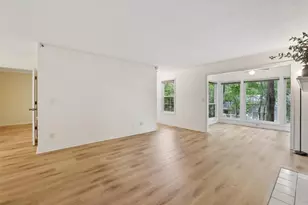 801 Gettysburg Pl, Sandy Springs, GA 30350 - Photo 15