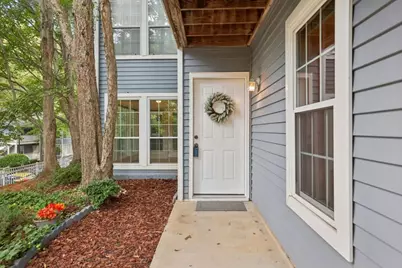 801 Gettysburg Place, Sandy Springs, GA 30350 - Photo 9