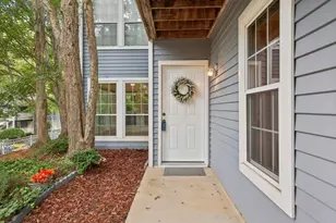 801 Gettysburg Pl, Sandy Springs, GA 30350 - Photo 9