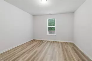 301 Delta Dr, McDonough, GA 30252 - Photo 13