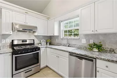 575 Chandon Way, Lawrenceville, GA 30044 - Photo 7