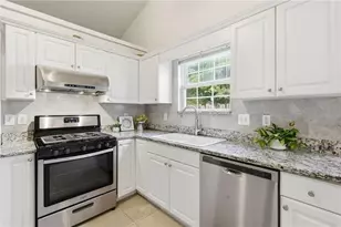575 Chandon Way, Lawrenceville, GA 30044 - Photo 7