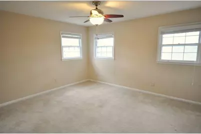 4060 Summit Drive, Marietta, GA 30068 - Photo 17