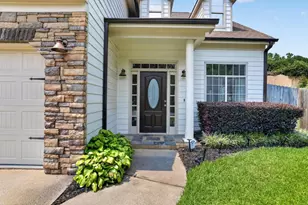 330 Gullwing Ct, Alpharetta, GA 30009 - Photo 3
