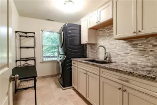 656 Goldenwood Ct, Powder Springs, GA 30127 - Photo 31