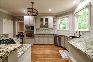 656 Goldenwood Ct, Powder Springs, GA 30127 - Photo 9