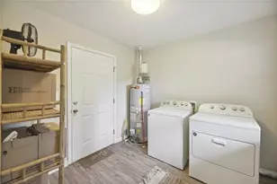 4142 Blackhawk Dr, Stone Mountain, GA 30083 - Photo 15