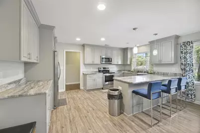 4142 Blackhawk Drive, Stone Mountain, GA 30083 - Photo 3