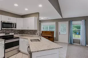 530 Flintlock Dr, Dacula, GA 30019 - Photo 3