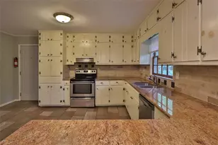3197 Alberta Ln, Tucker, GA 30084 - Photo 7