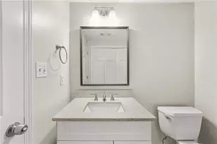 24 Plantation Dr NE, Atlanta, GA 30324 - Photo 27