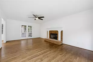 2659 Ashley Dr, Marietta, GA 30064 - Photo 15