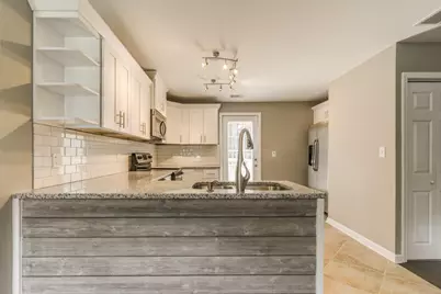 567 Ashburton Avenue, Decatur, GA 30032 - Photo 9