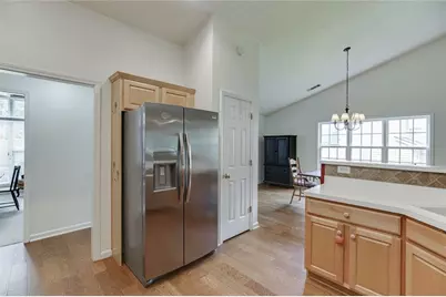 2712 Bogan Creek Drive, Buford, GA 30519 - Photo 13