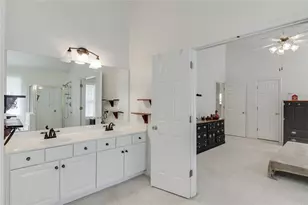 2712 Bogan Creek Dr, Buford, GA 30519 - Photo 35