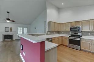 2712 Bogan Creek Dr, Buford, GA 30519 - Photo 13