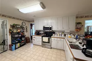 4090 Forest View Dr SE, Conyers, GA 30094 - Photo 9