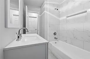 2889 Delray Dr NW, Atlanta, GA 30318 - Photo 13